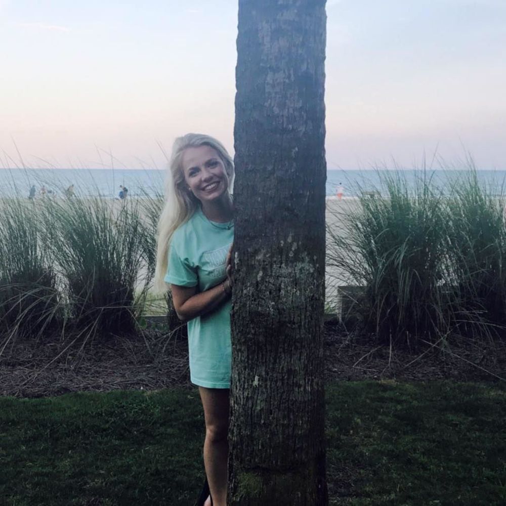 Meet your Posher, Maria